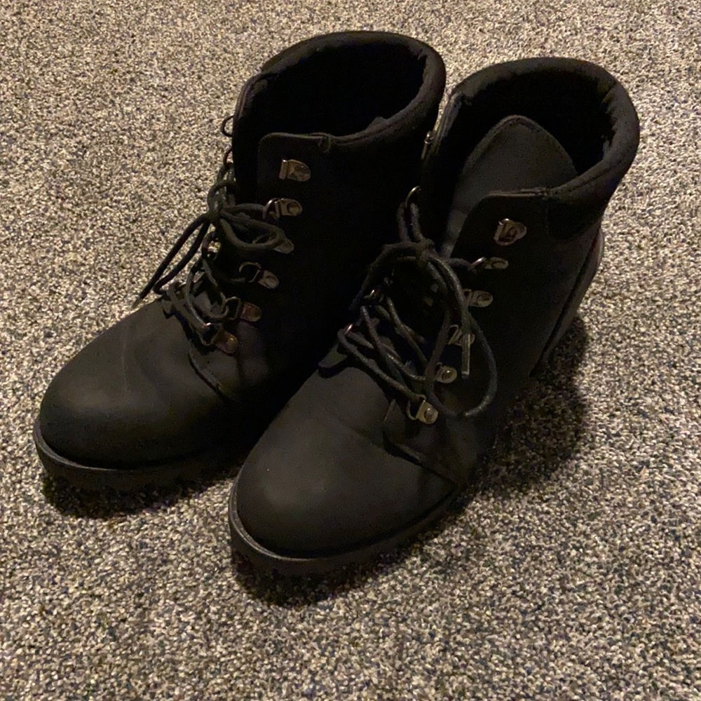 Lace up booties